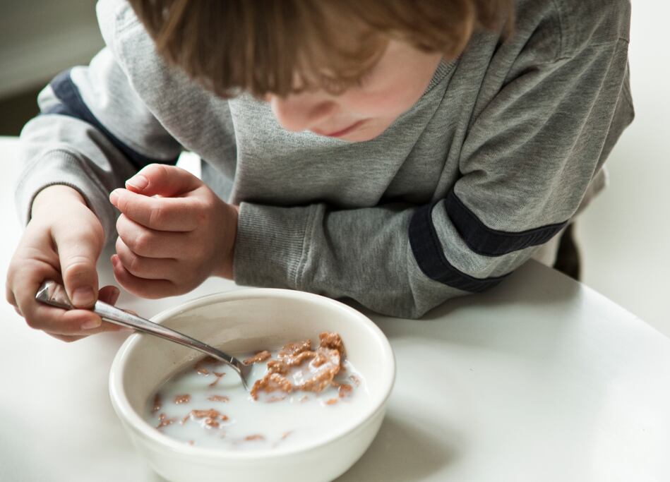 De la treintena de cereales analizados por la Organización de Consumidores, solamente cinco aprueban como aptos para el desayuno de los niños.