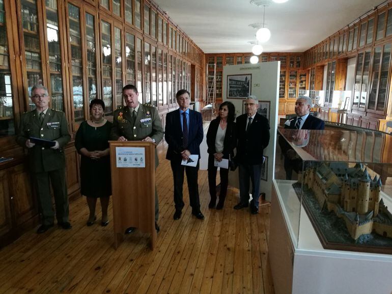 Momento de la inauguración de la exposición &quot;Tesoros de nuestro patrimonio cultural&quot; 