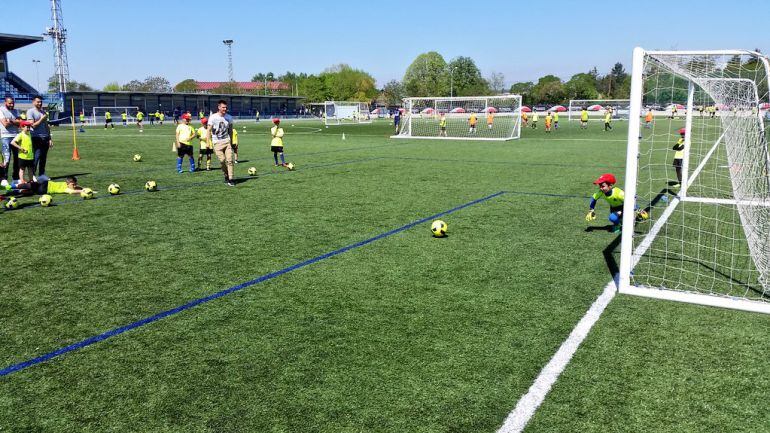 La quinta edición contará con el canterano Saúl Cespo como padrino