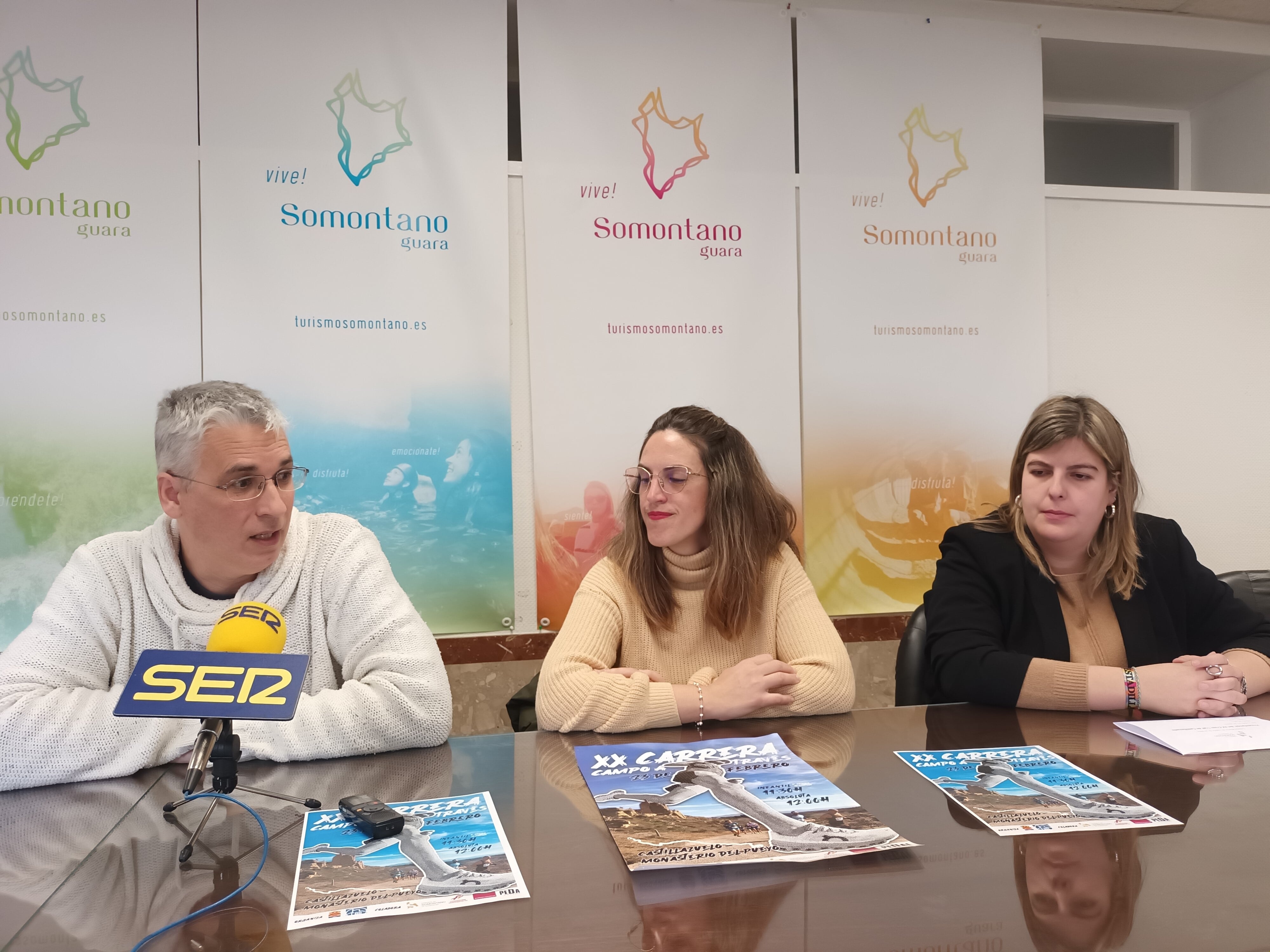 Rueda de prensa para presentar la carrera de Castillazuelo