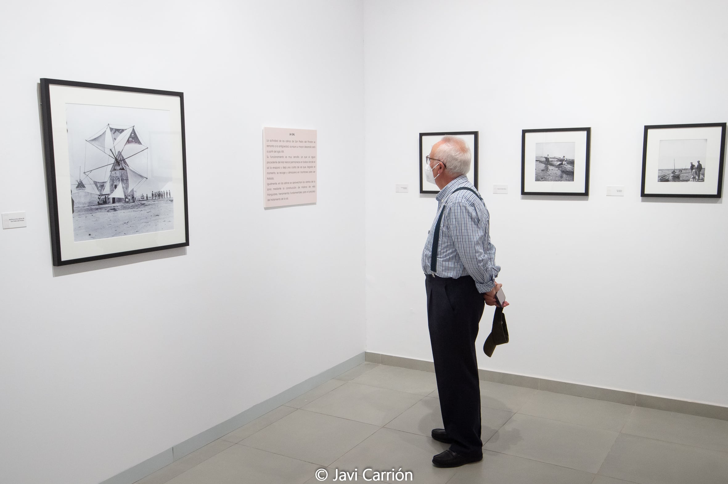 La exposición fotográfica se puede contemplar hasta el 3 de julio en la Sala Glorieta Uno del Ayuntamiento de Murcia.