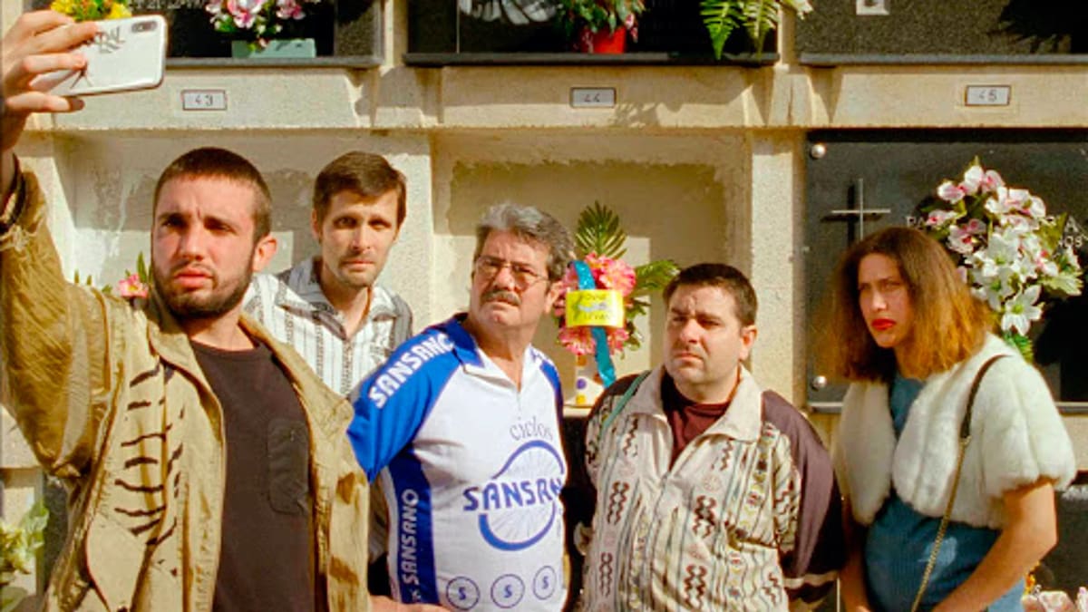 Cinco películas de menos de 90 minutos para disfrutar estas Navidades: de un clásico del cine a la producción española más bizarra