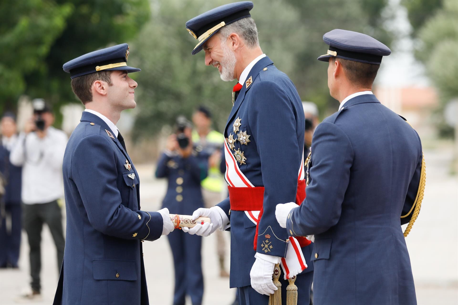 Felipe VI, preside la entrega de Reales Despachos a los Nuevos Tenientes del Ejercito del Aire en Lla Academia General Del Aire