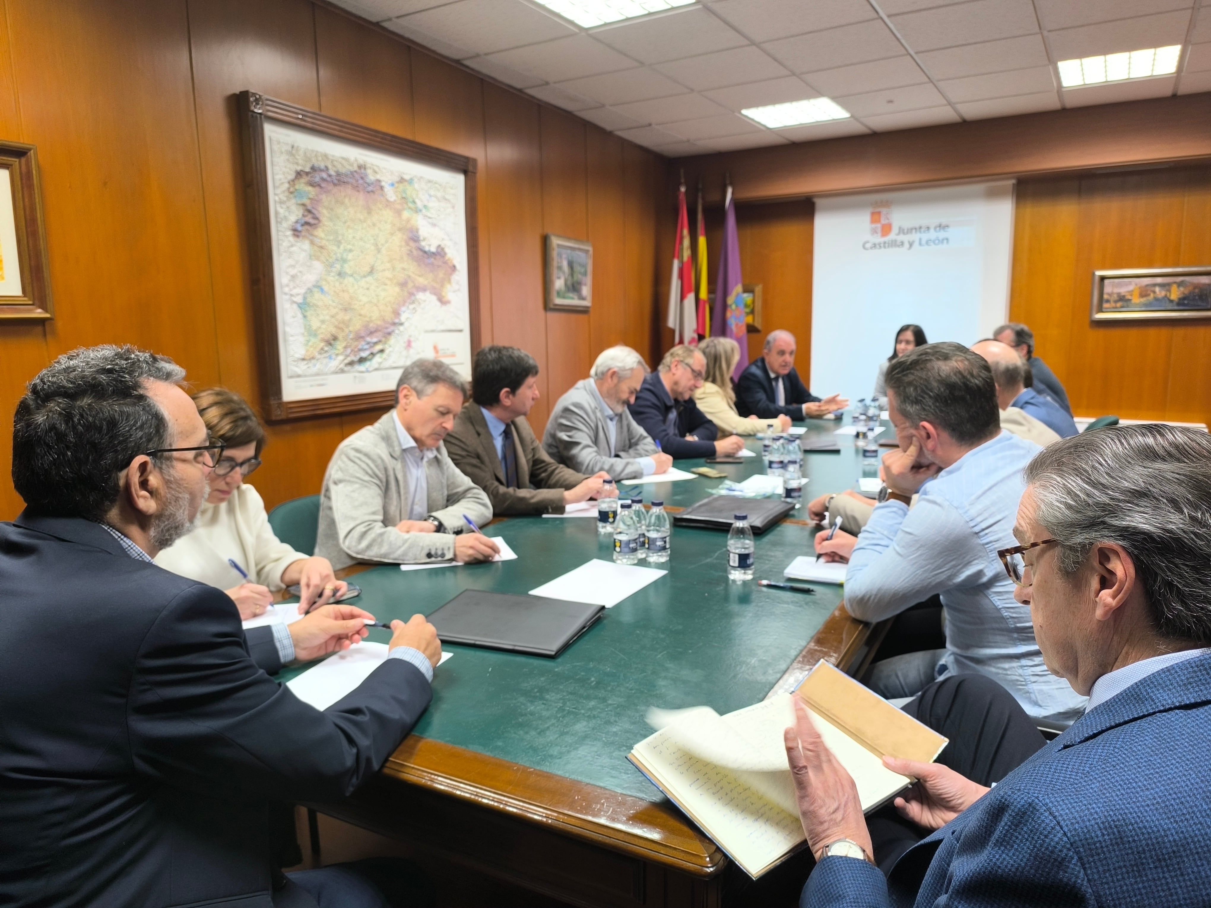 Reunión mantenida en la delegación de Palencia