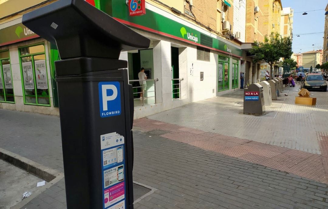 La zona azul en Cruz de Humilladero (Málaga)