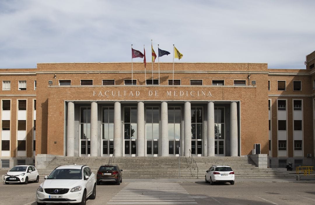 Facultad de Medicina, en Madrid.