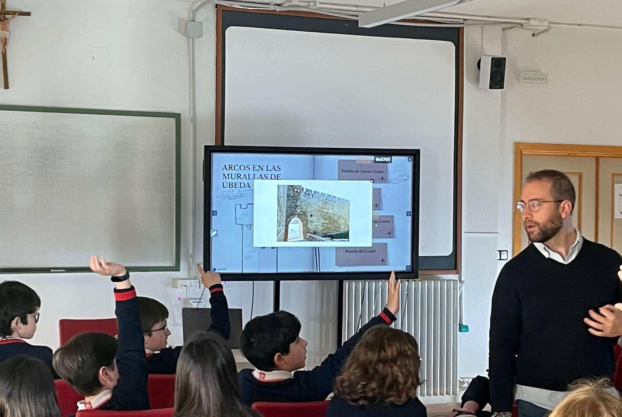 Alumnos del Colegio Santo Domingo Savio de Úbeda durante las actividades de Aula de Patrimonio