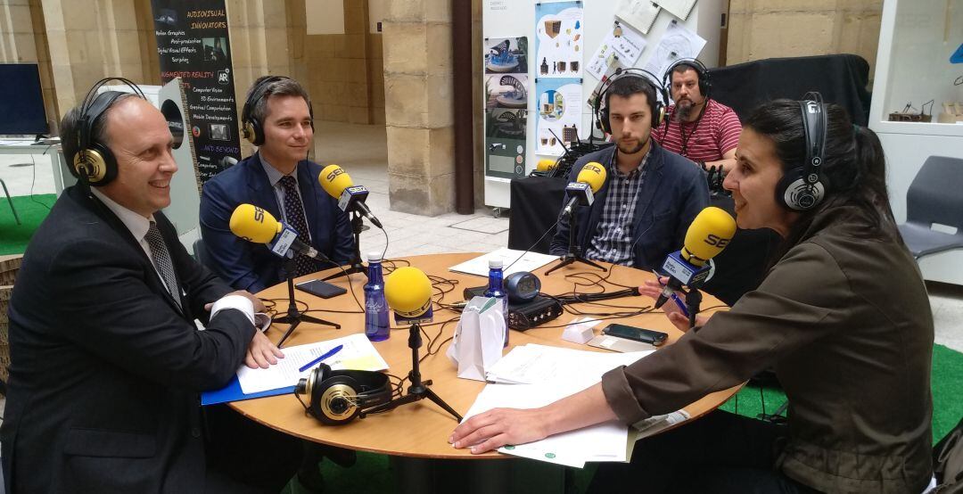 Azul Tejerina en directo desde Forotech en la Universidad de Deusto con sus invitados