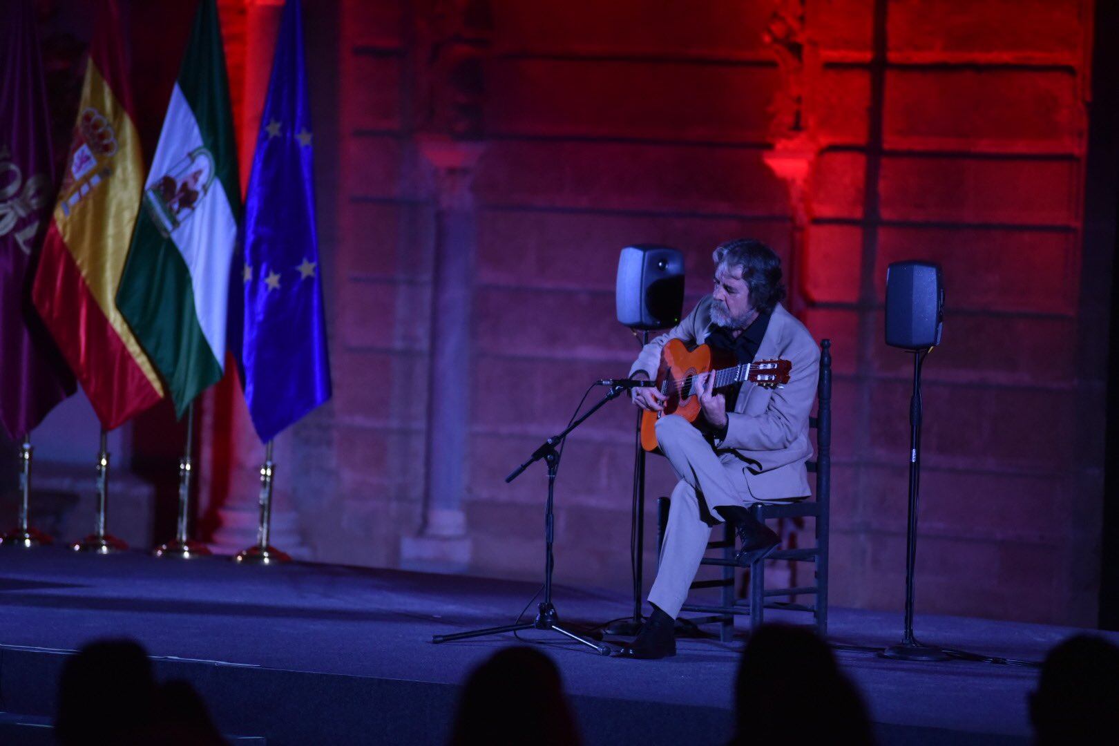 Rafael Riqueni durante su actuación en la jornada inaugural de la XXII Bienal de Flamenco