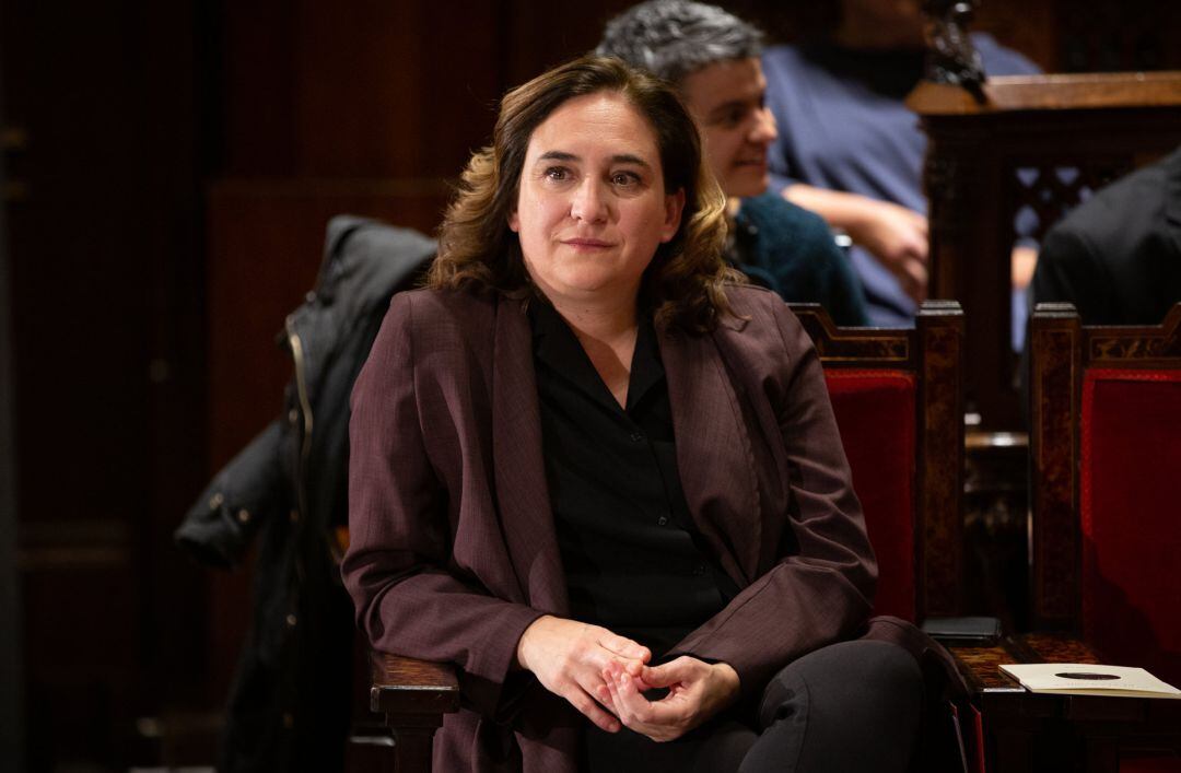 La alcaldesa de Barcelona, Ada Colau, durante el acto de entrega de las Medalles d'Honor de la ciudad de Barcelona, en Barcelona a 26 de noviembre de 2019.