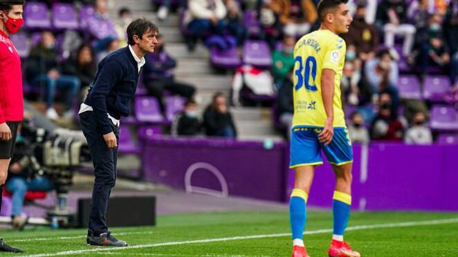 Pacheta asiste a la derrota del Real Valladolid ante Las Palmas.