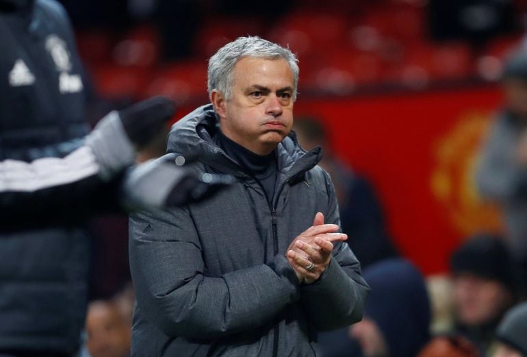 Mourinho, durante el partido de este viernes contra el Derby County