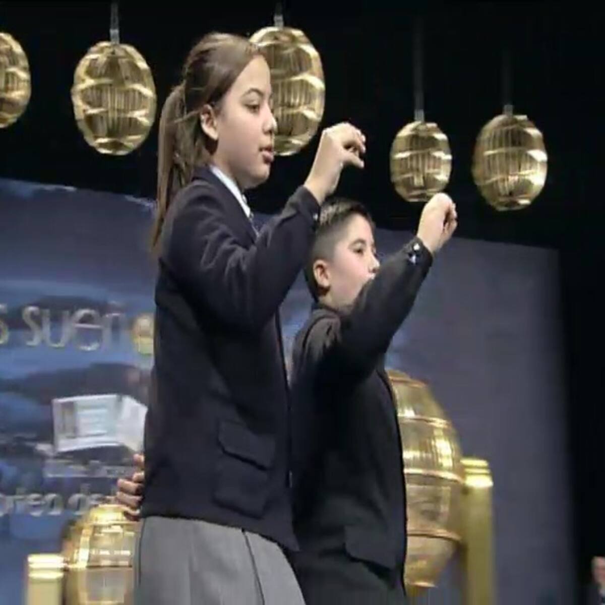 67.065, primer cuarto premio