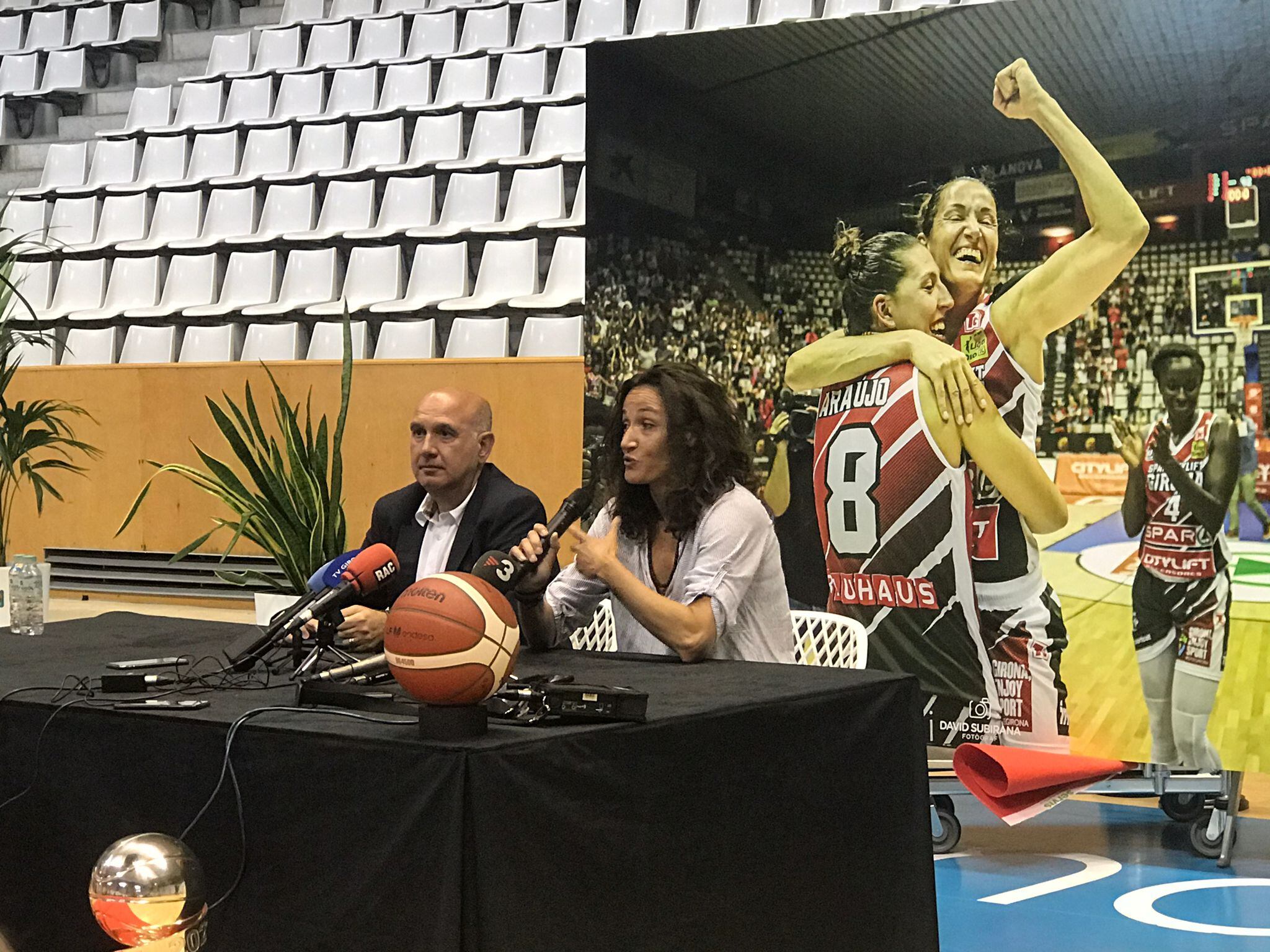 Laia Palau i Cayetano Pérez.