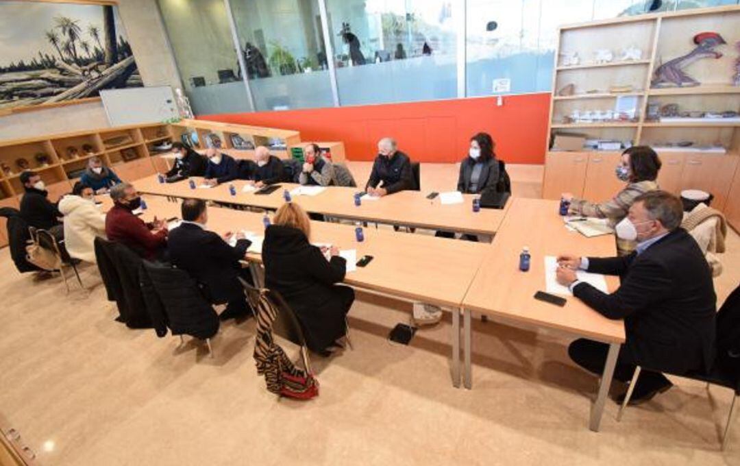 La reunión se ha celebrado en el Museo de Paleontología 