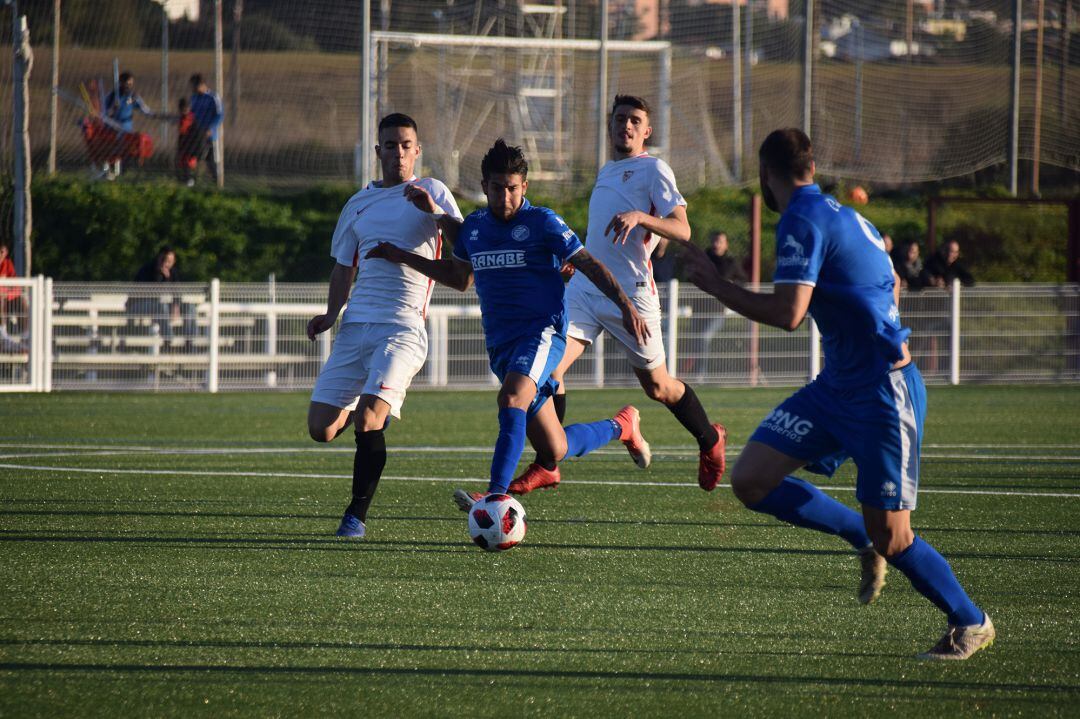 Imagen del partido disputado en Sevilla este jueves