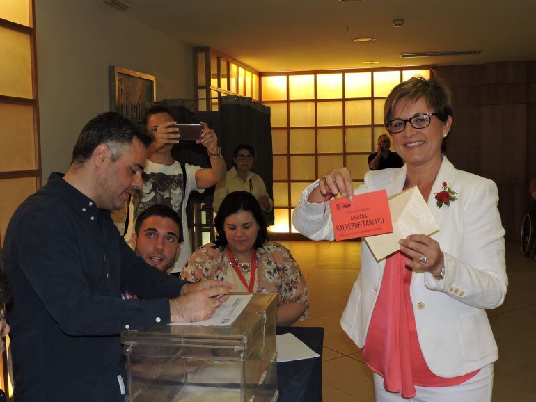 Adriana Valverde, en las votaciones del pasado domingo.