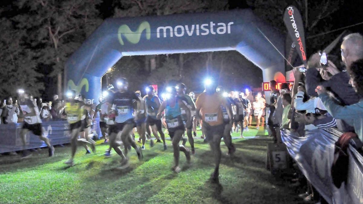Su recorrido de 5 Km. transcurre por zona llana, pero mixta, con tramos de tierra y piedras, y por el interior del hermoso bosque de pinos de El Juncaral