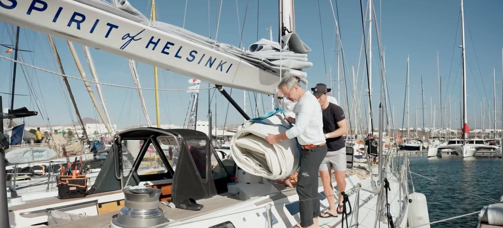 Navegantes en Marina Lanzarote.
