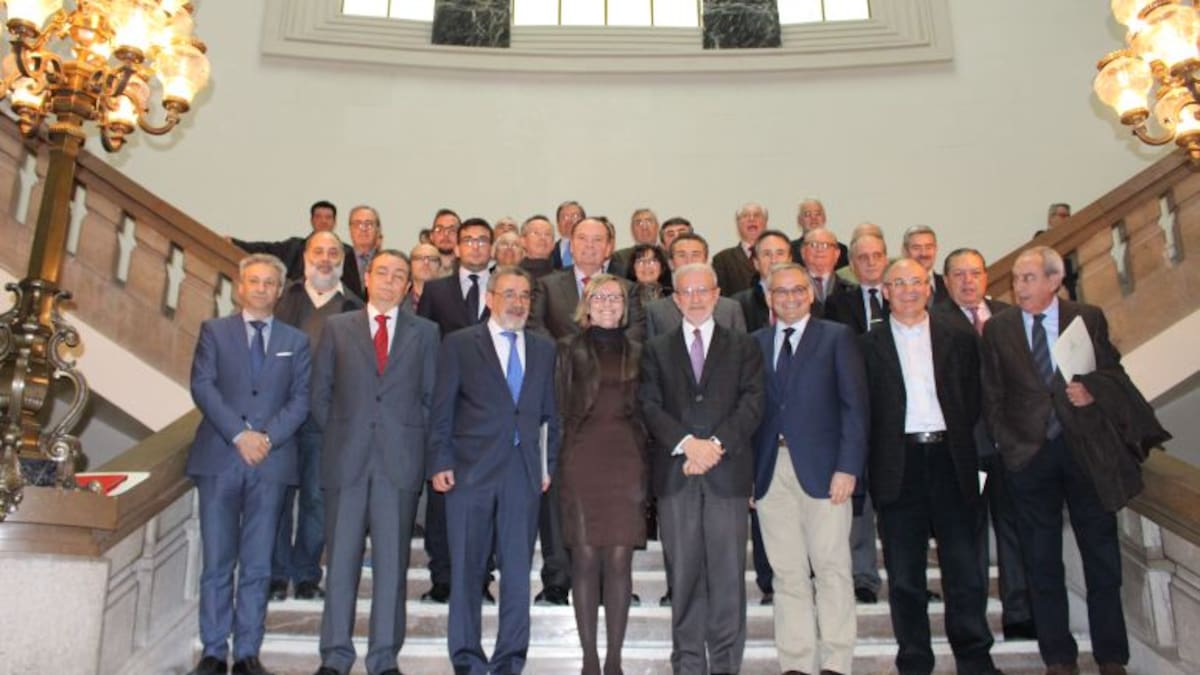 El Consell organiza un lobby para defender el Corredor Mediterráneo