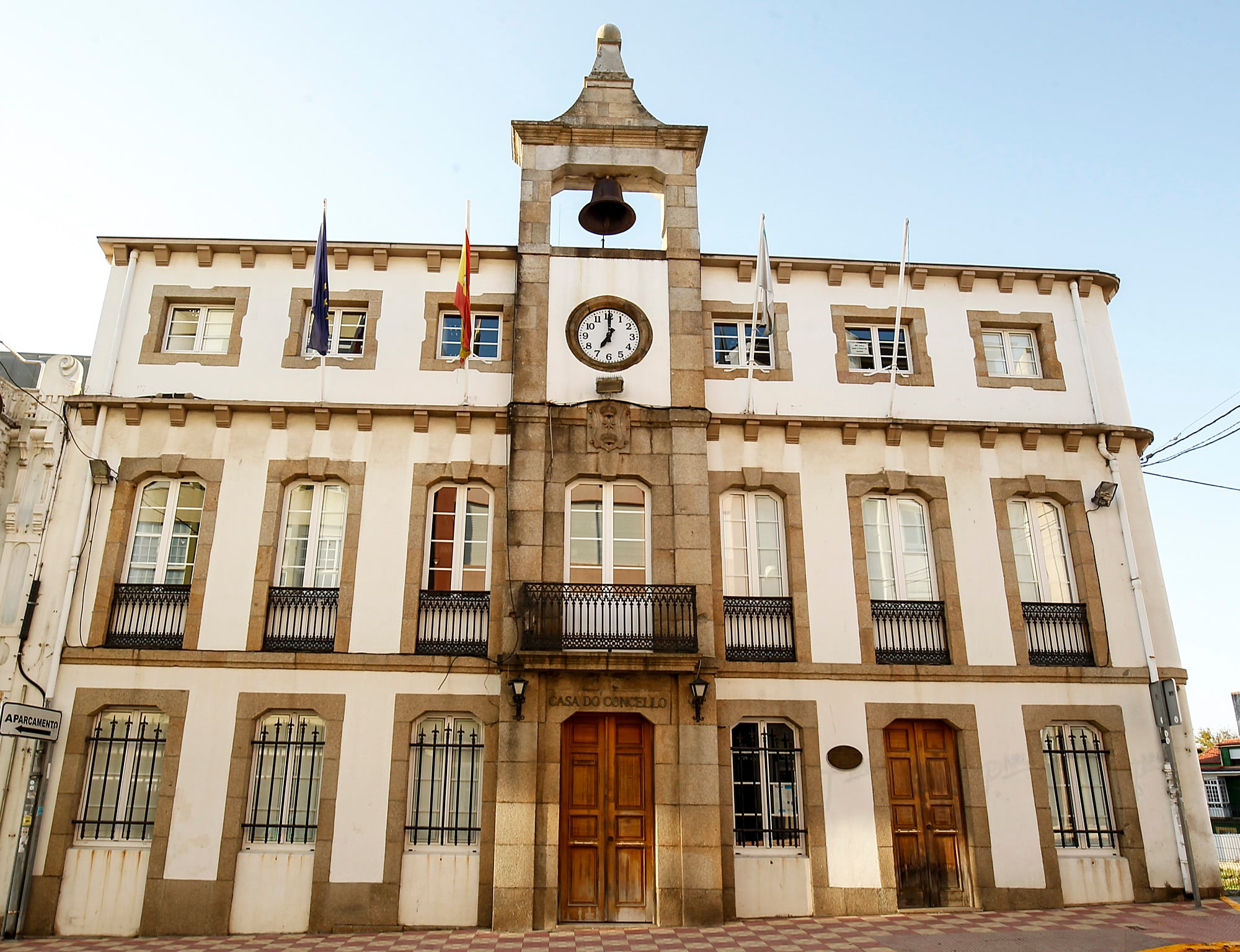 Casa consistorial de Mugardos (foto: Mero Barral / Cadena SER)