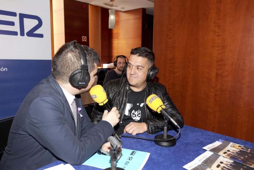 Carles Mulet en los micrófonos de Radio Castellón