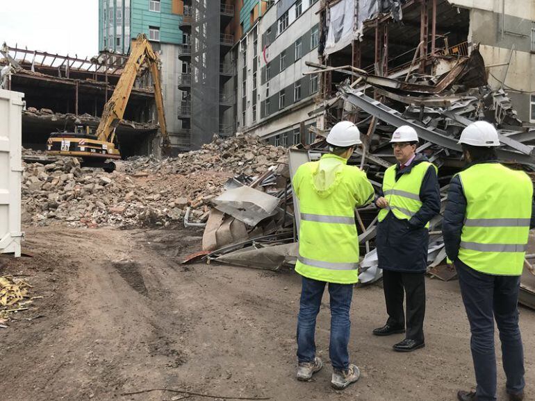 Ignacio López Chaves visita las obras de la futura Ciudad de la Justicia