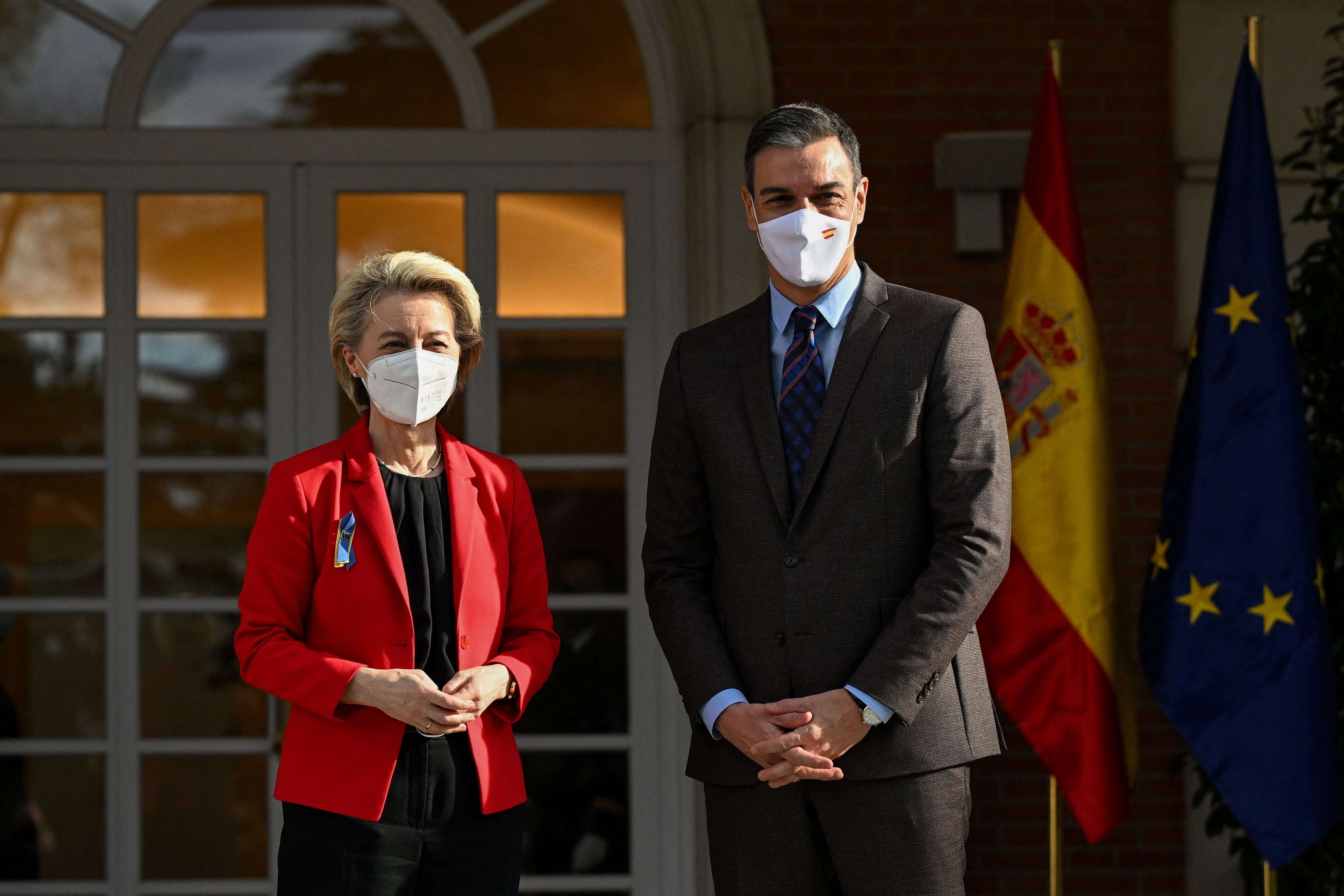 Pedro Sánchez junto a Ursula Von der Leyen