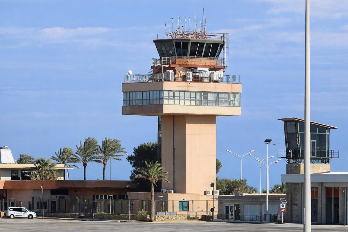 Torre de control Menorca