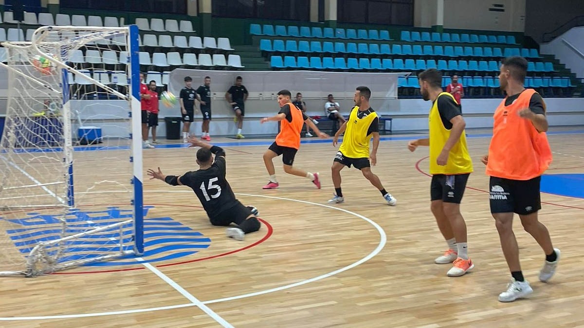 Imagen de un partido de pretemporada del Xerez DFC Futsal