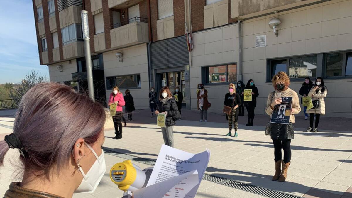 Las peluquerías del Bierzo "peladas" por el mantenimiento del IVA al 21%