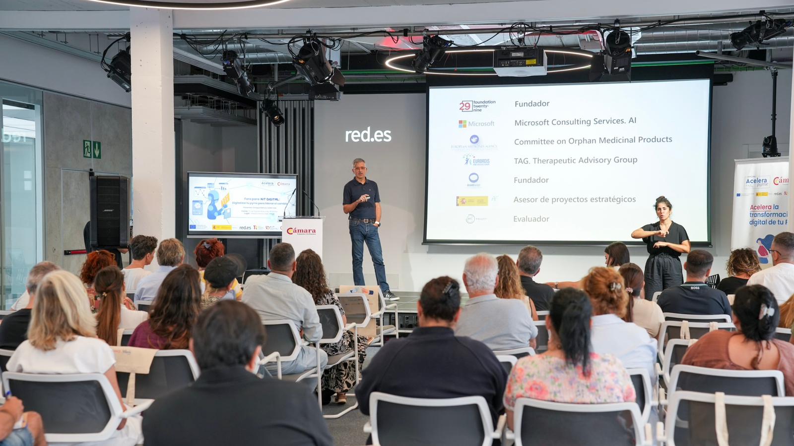 La Cámara de Comercio de Lanzarote y La Graciosa acerca la inteligencia artificial a las pymes.