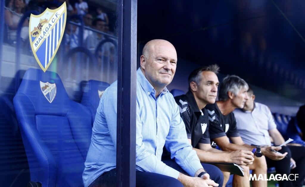Pepe Mel, en el banquillo de La Rosaleda