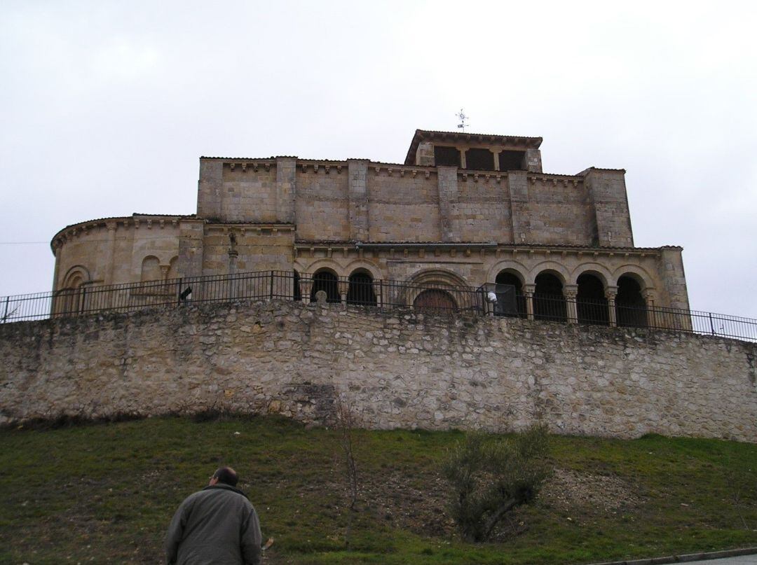Iglesia de San Miguel en Fuentidueña