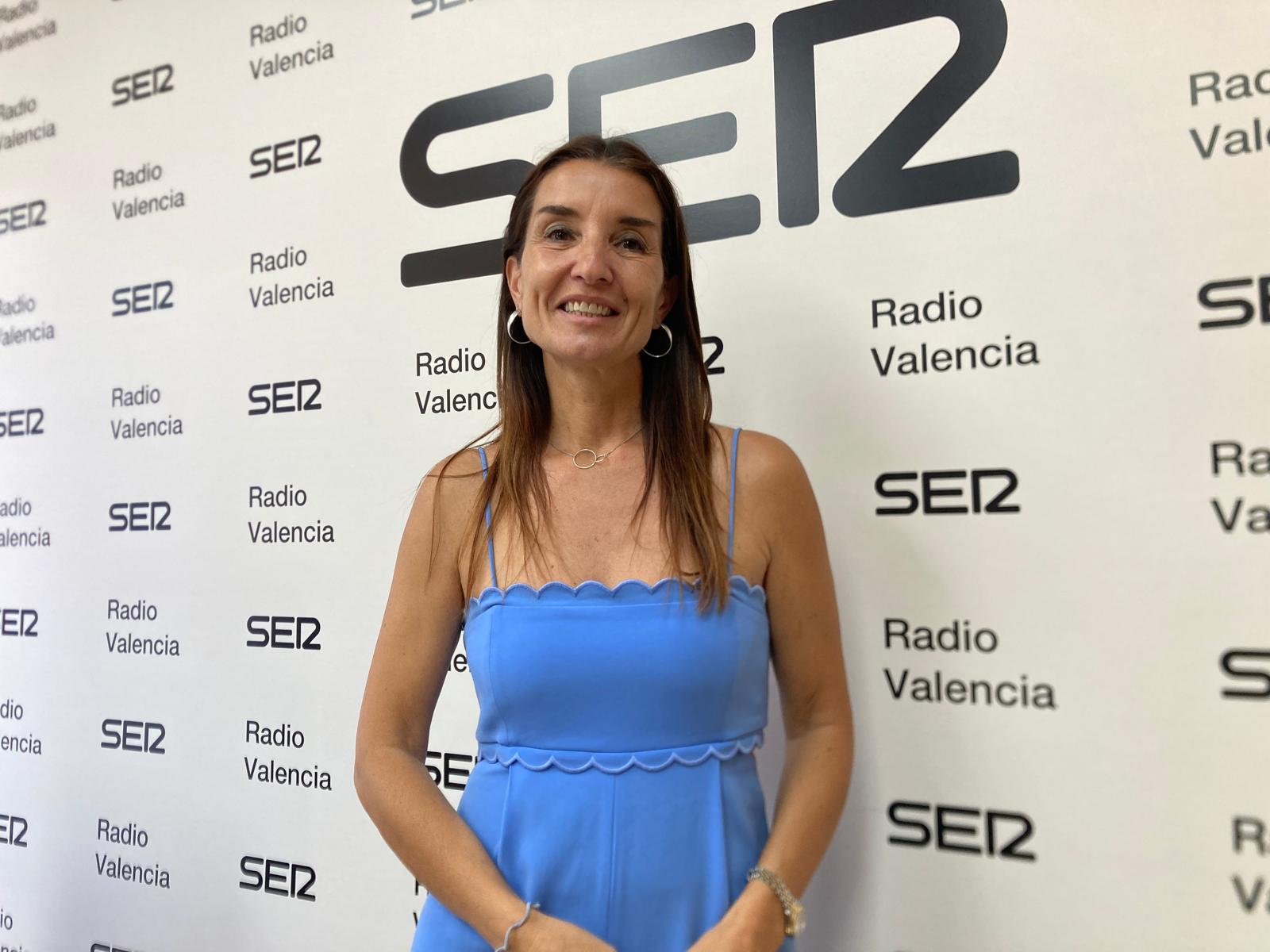 Ruth Merino, portavoz del Consell, en los estudios de Radio Valencia