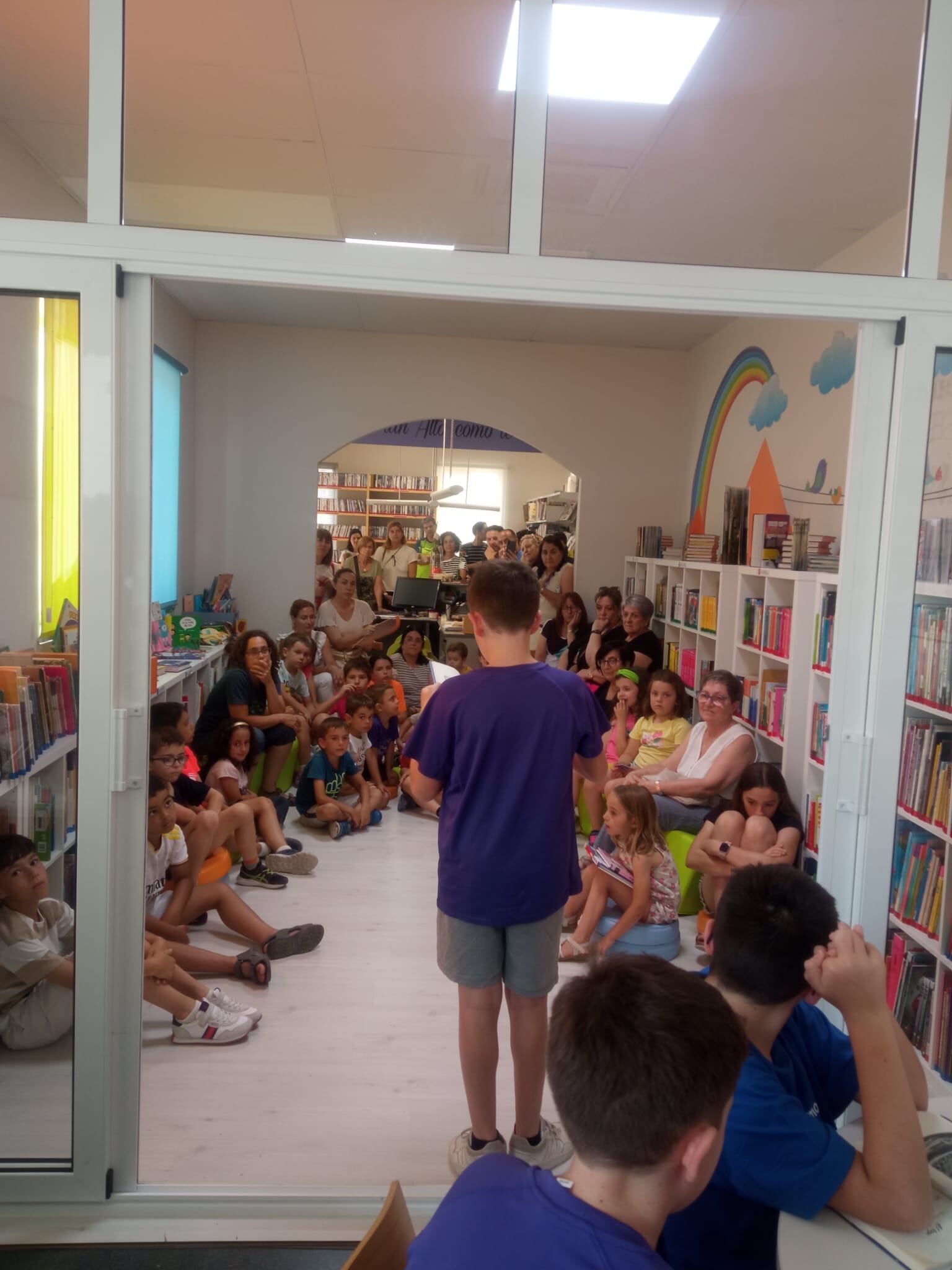 Presentación del libro “Te cuento un cuento en mi mundo poético” . Foto: Ayuntamiento de Altorricón