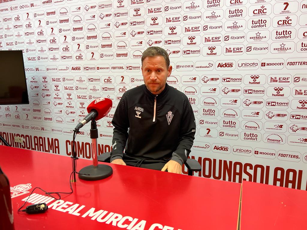 Mario Simón en la previa del Alzira-Real Murcia