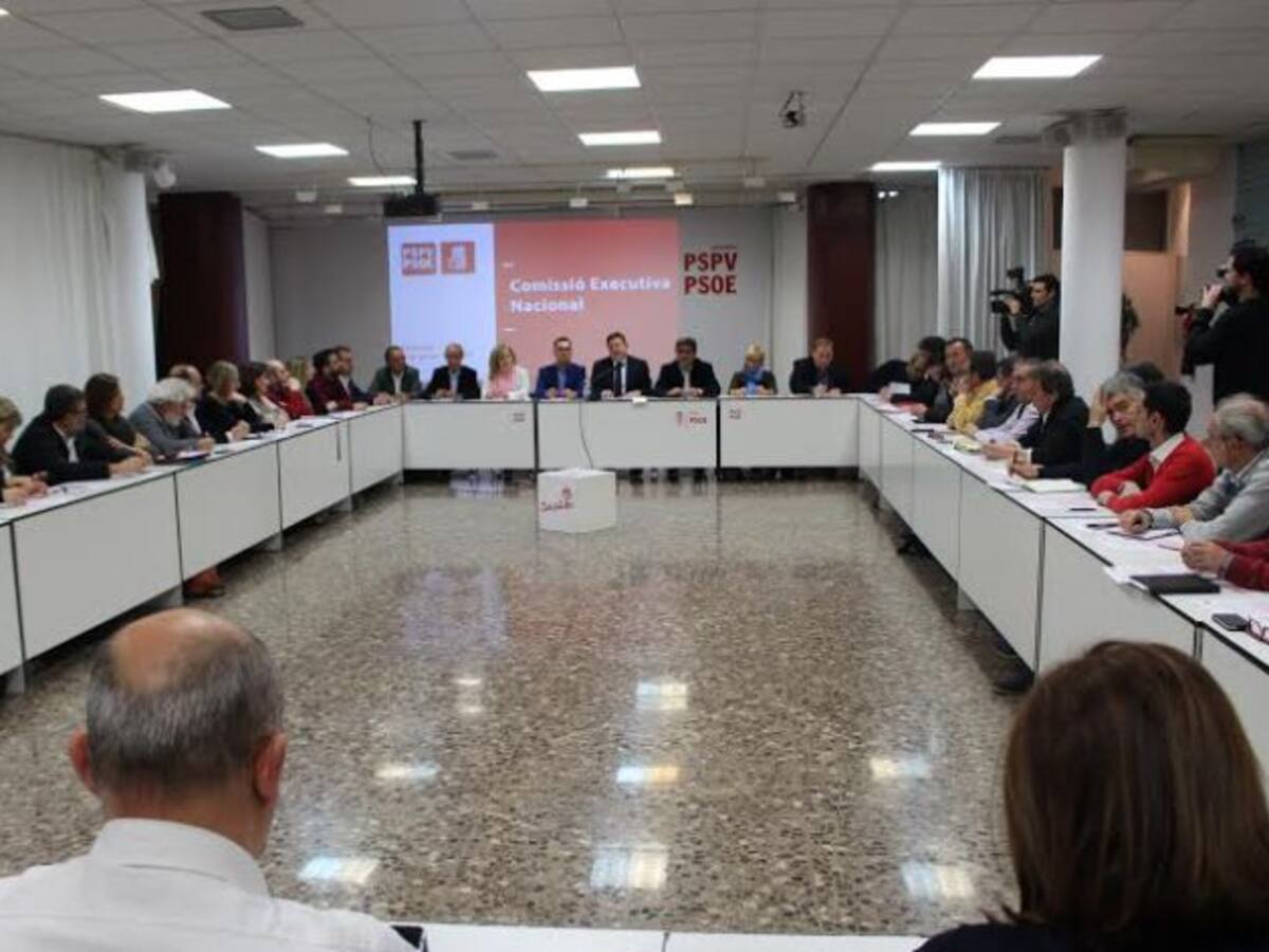 Puig anuncia una conferencia política