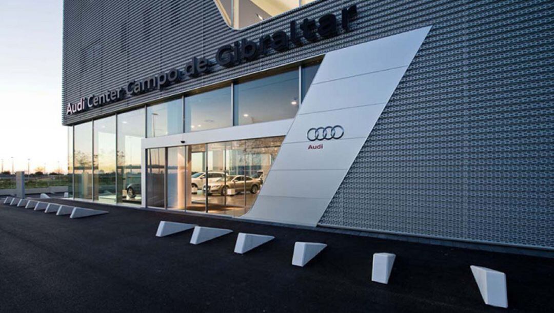 Concesionario Audi Center.
