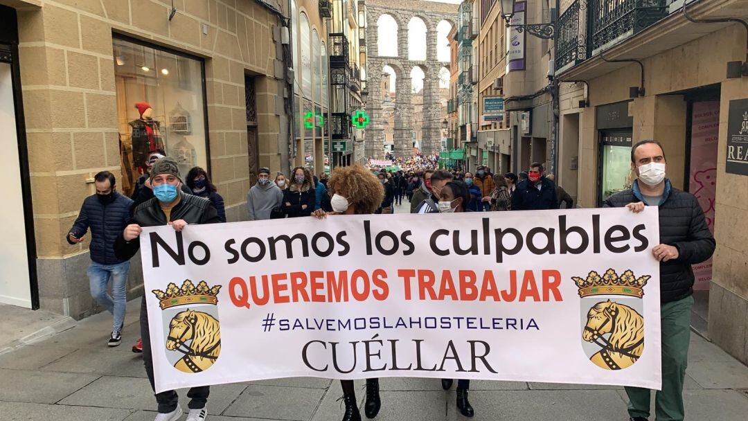 Hosteleros de Cuéllar participaron en la manifestación del pasado jueves en Segovia