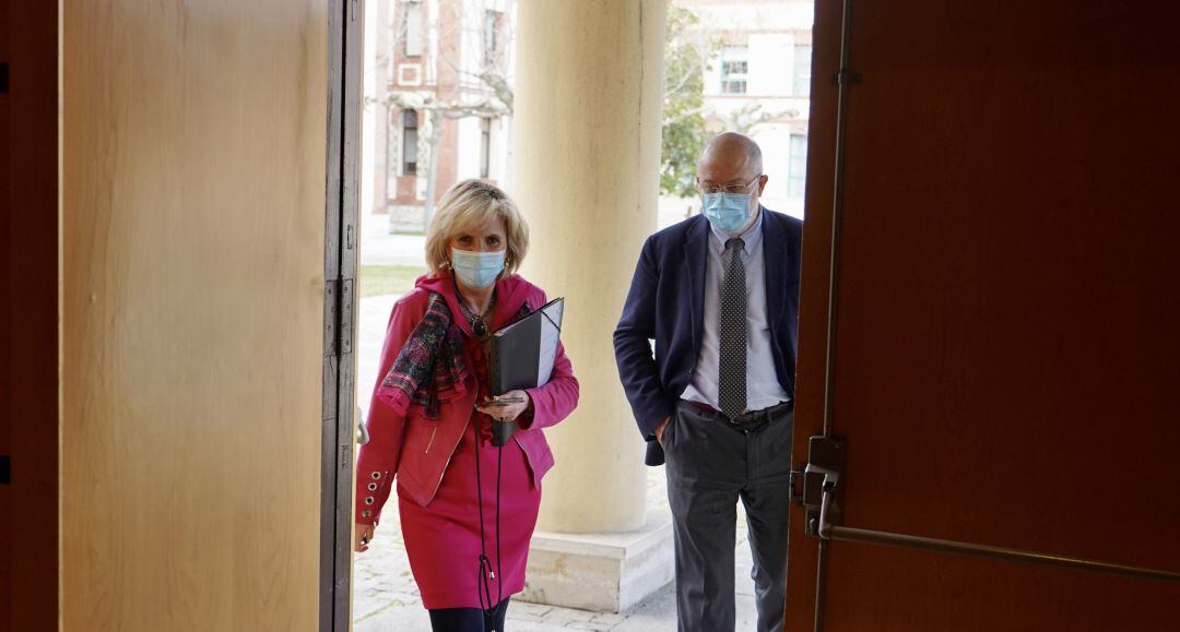 La Junta no hace referencia a la ocupación de la UCI en el acuerdo que recupera la actividad no esencial