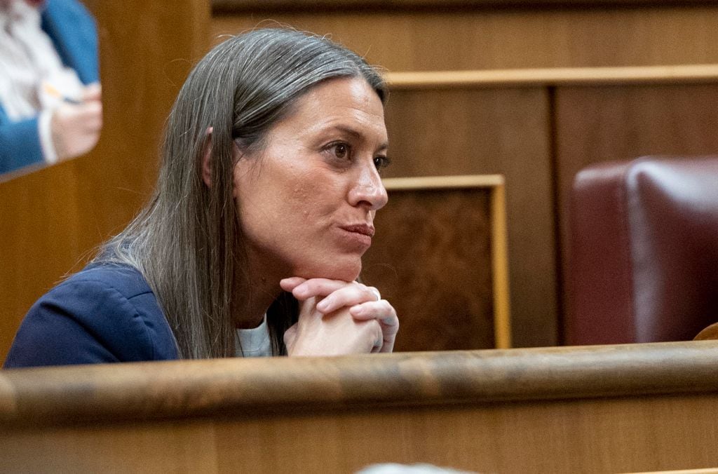 La portavoz de Junts, Marta Nogueras,  durante el debate de la ley de amnistía en el Congreso.