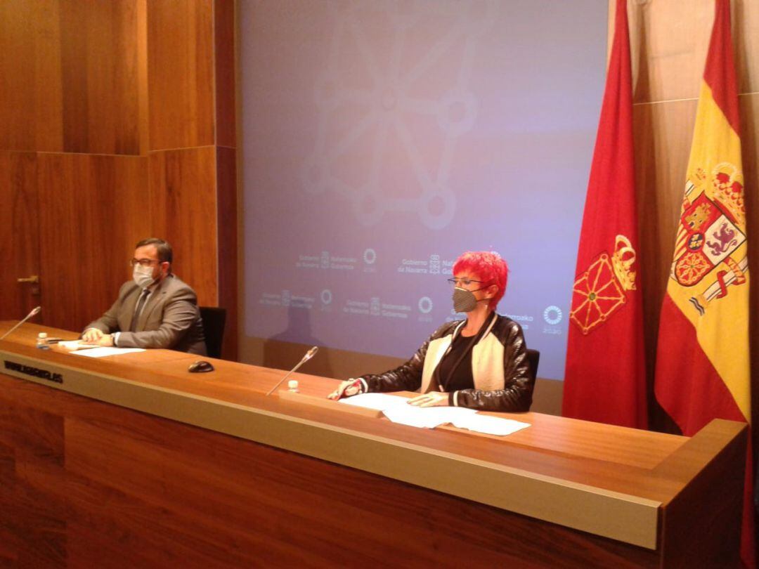 En Pamplona, el vicepresidente primero y consejero de Presidencia, Igualdad, Función Pública e Interior, Javier Remírez; y la consejera de Salud, Santos Induráin; valoran la situación actual de la pandemia de COVID-19 en Navarra