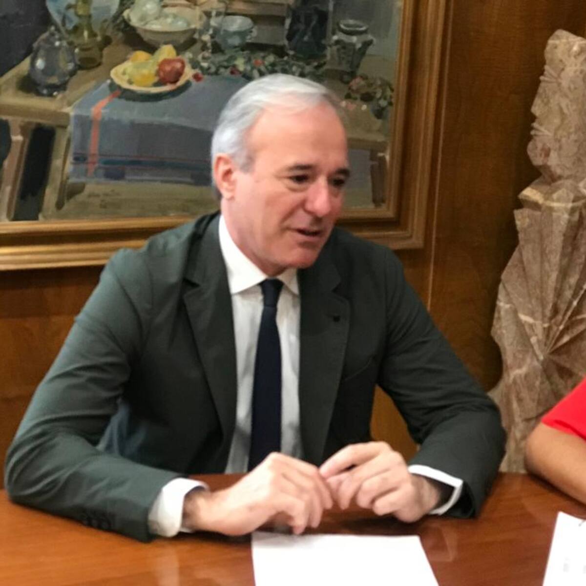 Azcón reivindicará la igualdad entre territorios, si se le convoca al Senado