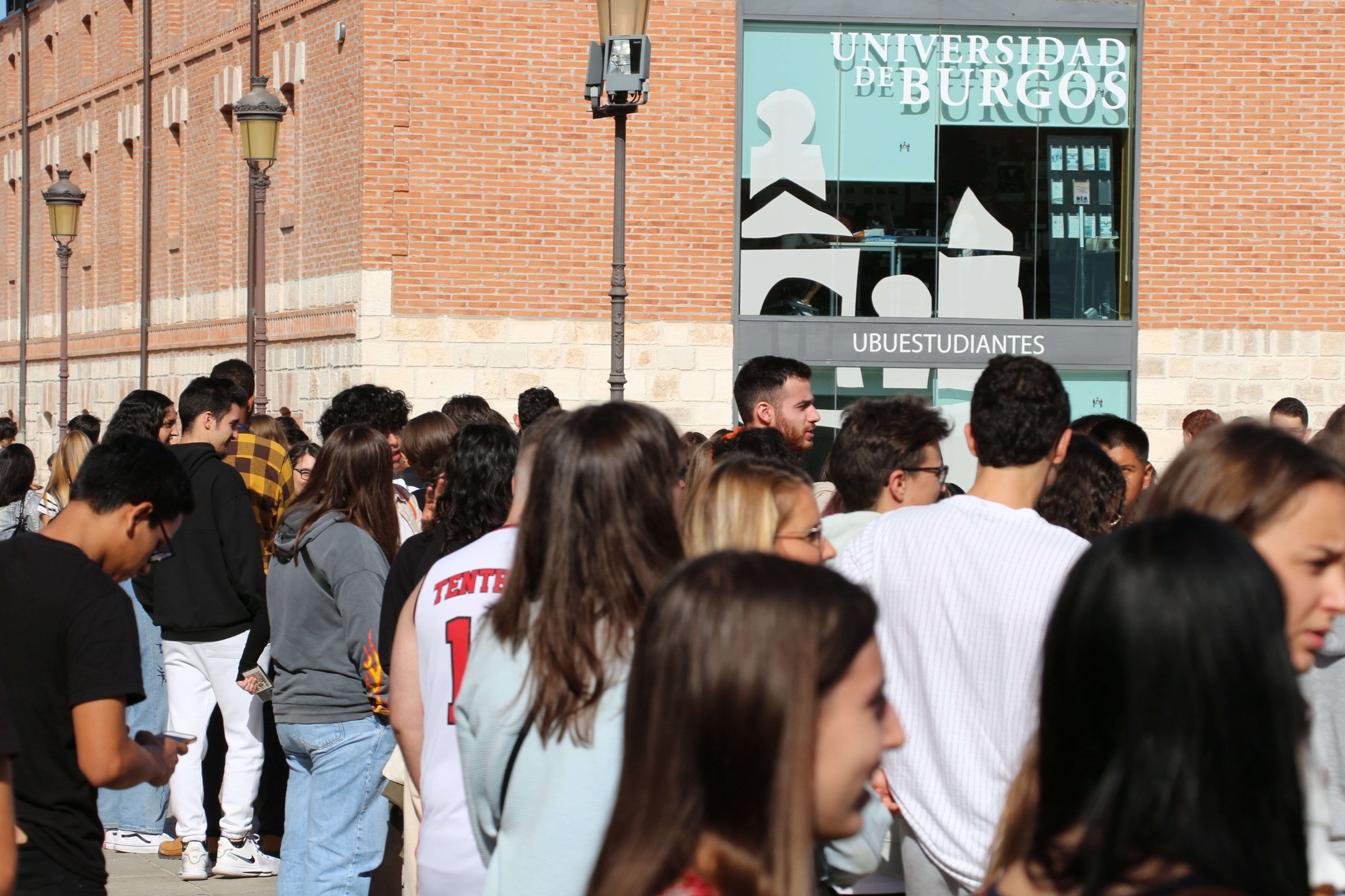 Bienvenida a los nuevos alumnos de la UBU para el curso 2022-2023