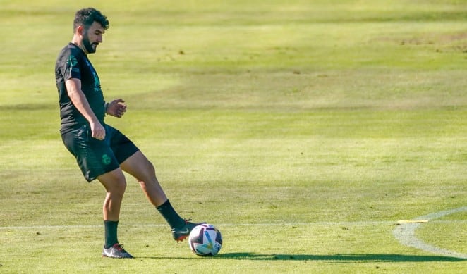 Romo, durante uno de los entrenamientos en el Santi Gutiérrez Calle