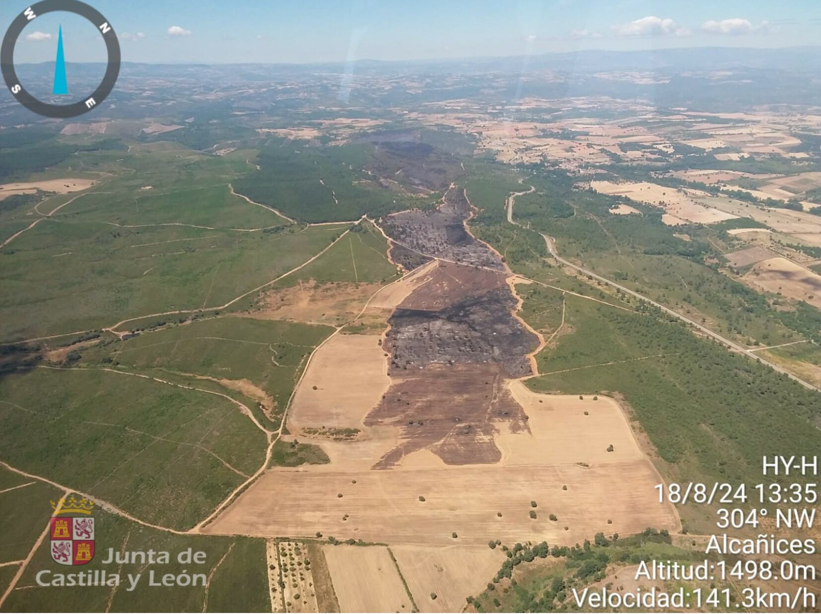 Imagen aérea que muestra el área calcinada por el incendio - INFOCAL