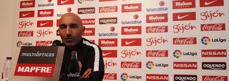 Abelardo en rueda de prensa 