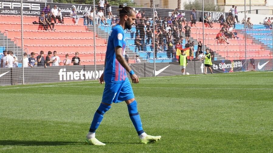 Fran Carnicer ha sido sancionado con un partido y se perderá la eliminatoria contra el Burgos