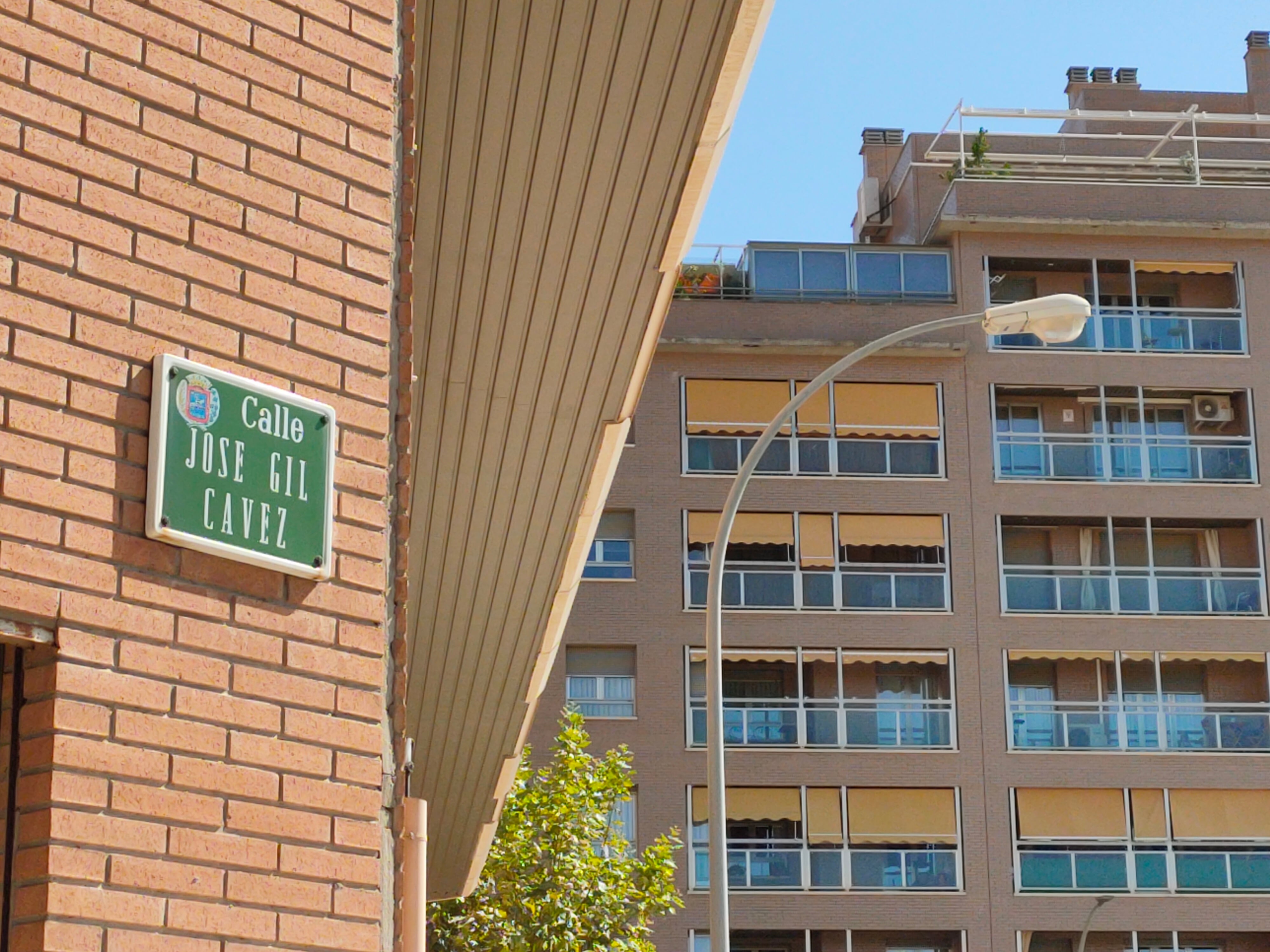 Placa de la calle José Placa de la calle José Gil Cávez